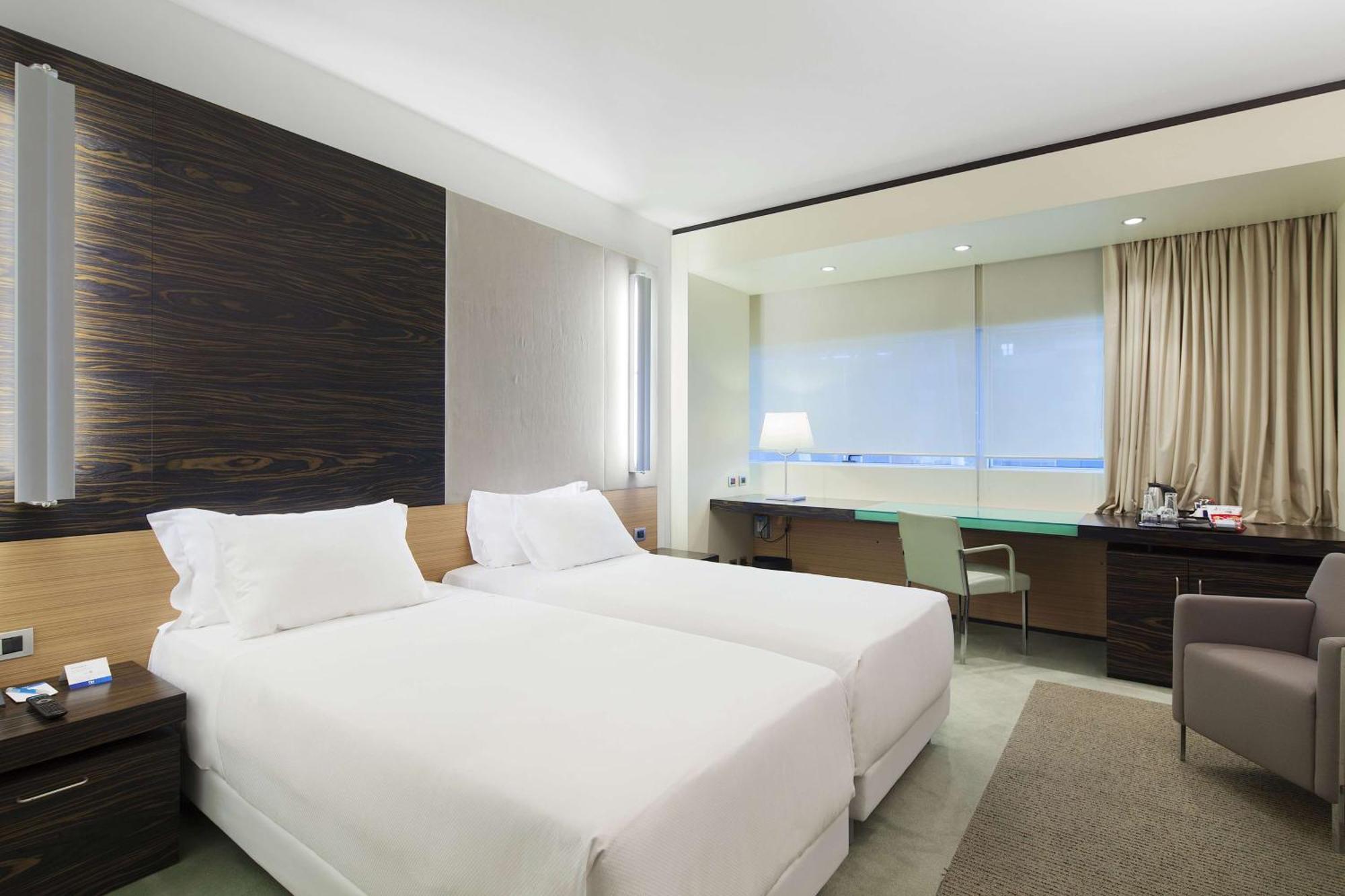 Hotel Nh Venezia Laguna Palace 4*