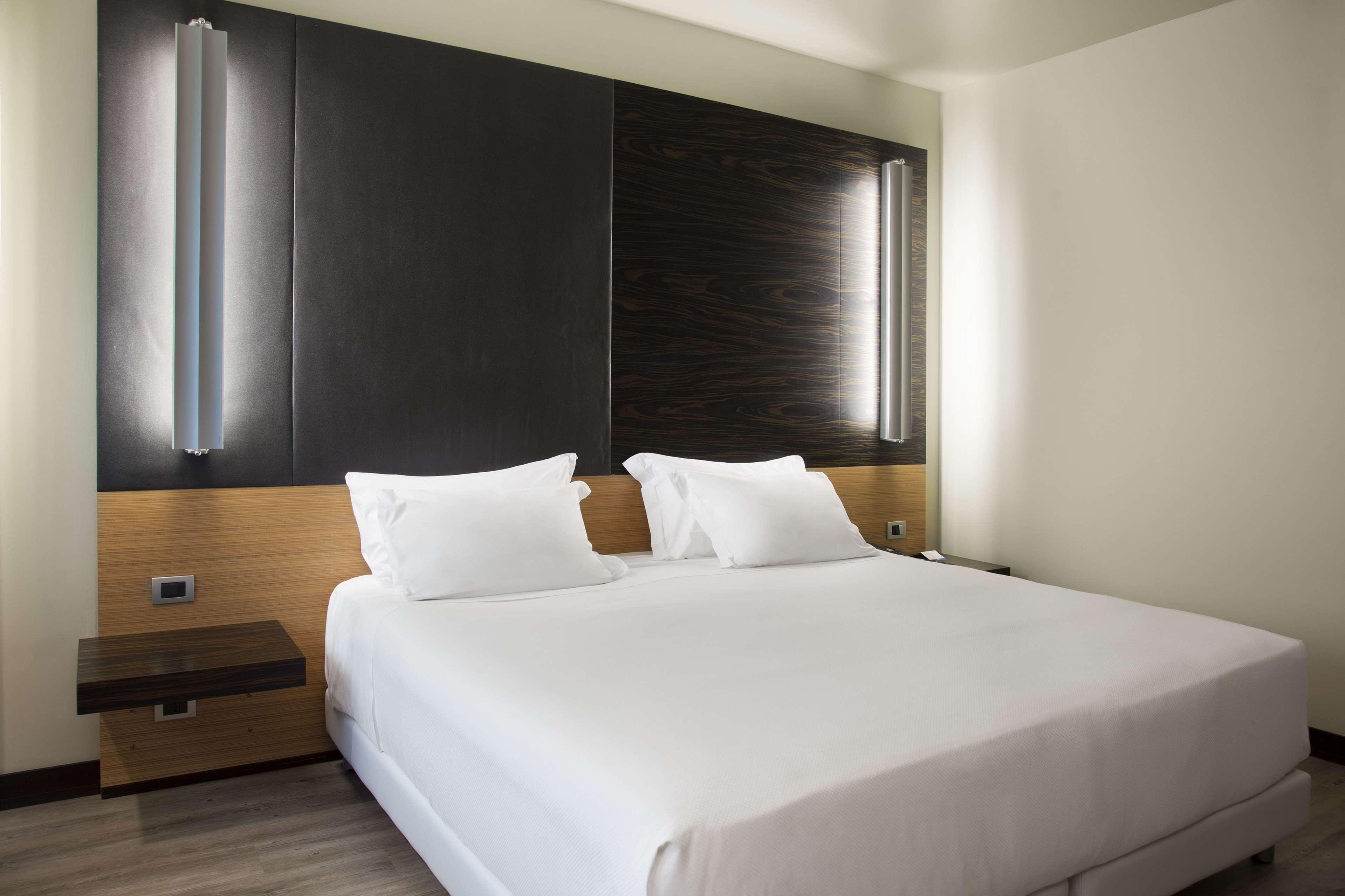 Hotel Nh Venezia Laguna Palace 4*