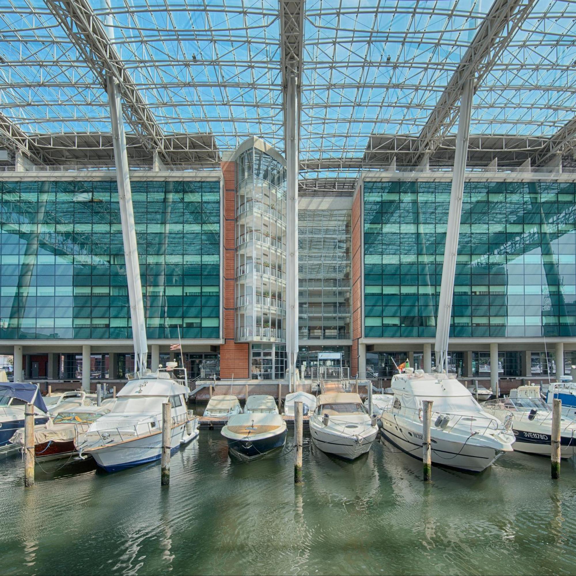 Nh Venezia Laguna Palace 4*