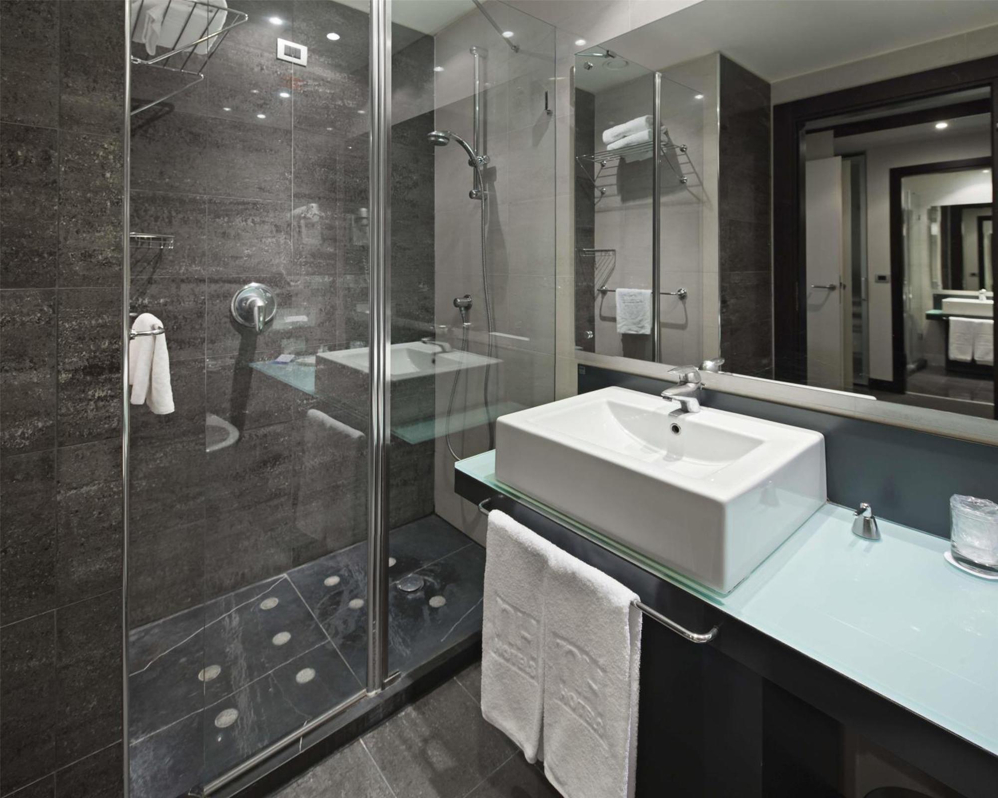 Hotel Nh Venezia Laguna Palace 4*